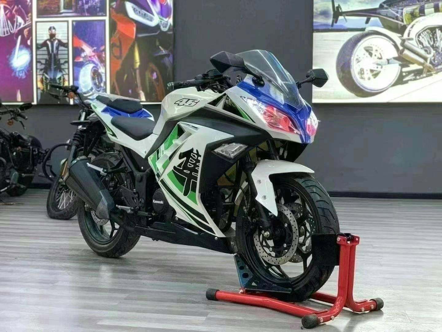 摩托车四小忍者250cc跑车公路赛趴双杠电喷地平线摩托车整车