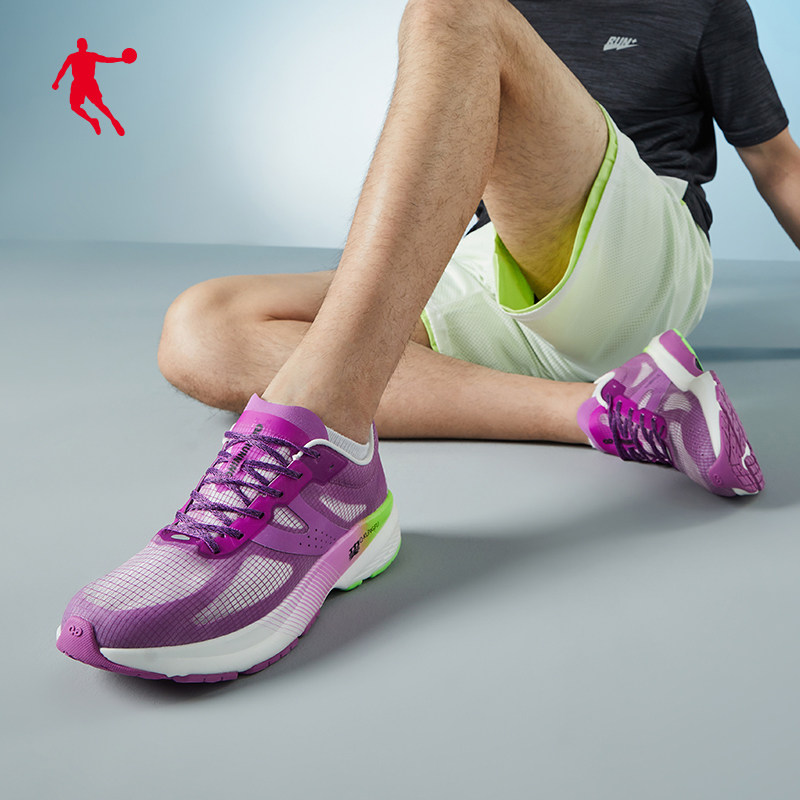 乔丹飞影春季新款运动鞋男网轻量专业训练跑鞋跑步鞋