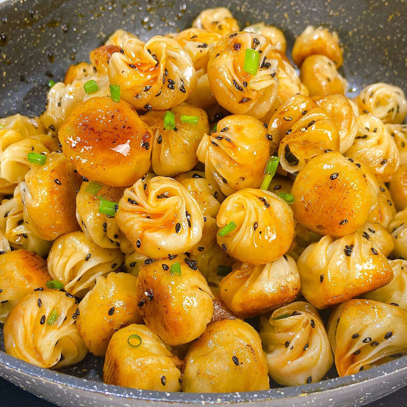 拇指生煎包小吃迷你小笼包夜市摆摊珍珠小包包子包点