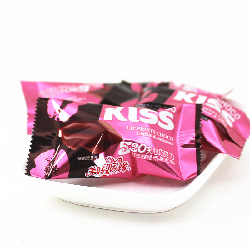 糖果巧克力瑞妮kiss夹心500g结婚散装零食婚庆牛奶巧克力