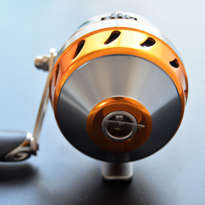 特奔傻瓜轮射鱼器全封闭藏式内线路亚打鱼弹弓鱼线轮