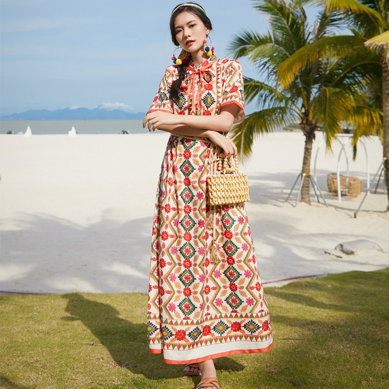 西双版纳旅游服装云南民族风女装异域风情图腾印花拍照连衣裙