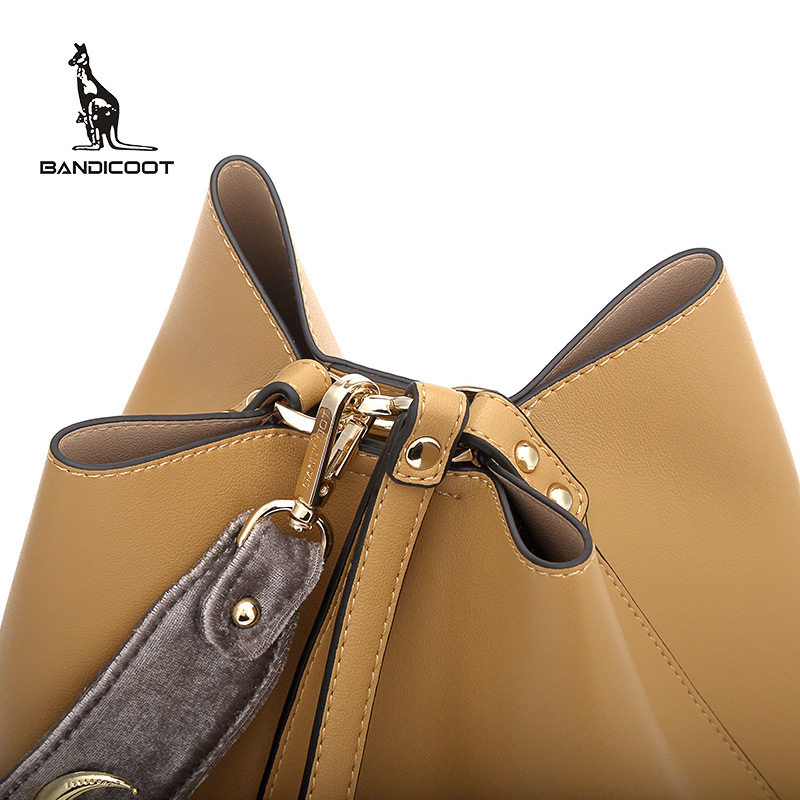 bandicoot袋鼠单肩水桶包女2022网红小包质感小包包女斜挎包百搭