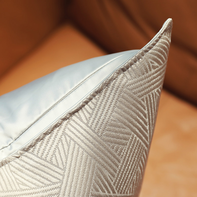 简约精密床上靠垫沙发抱枕滚边现代高精密色系靠垫