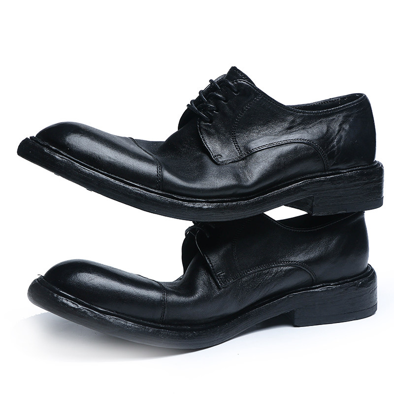 周莹植鞣马皮翘头水洗做旧固特异三接头德比正装正装皮鞋