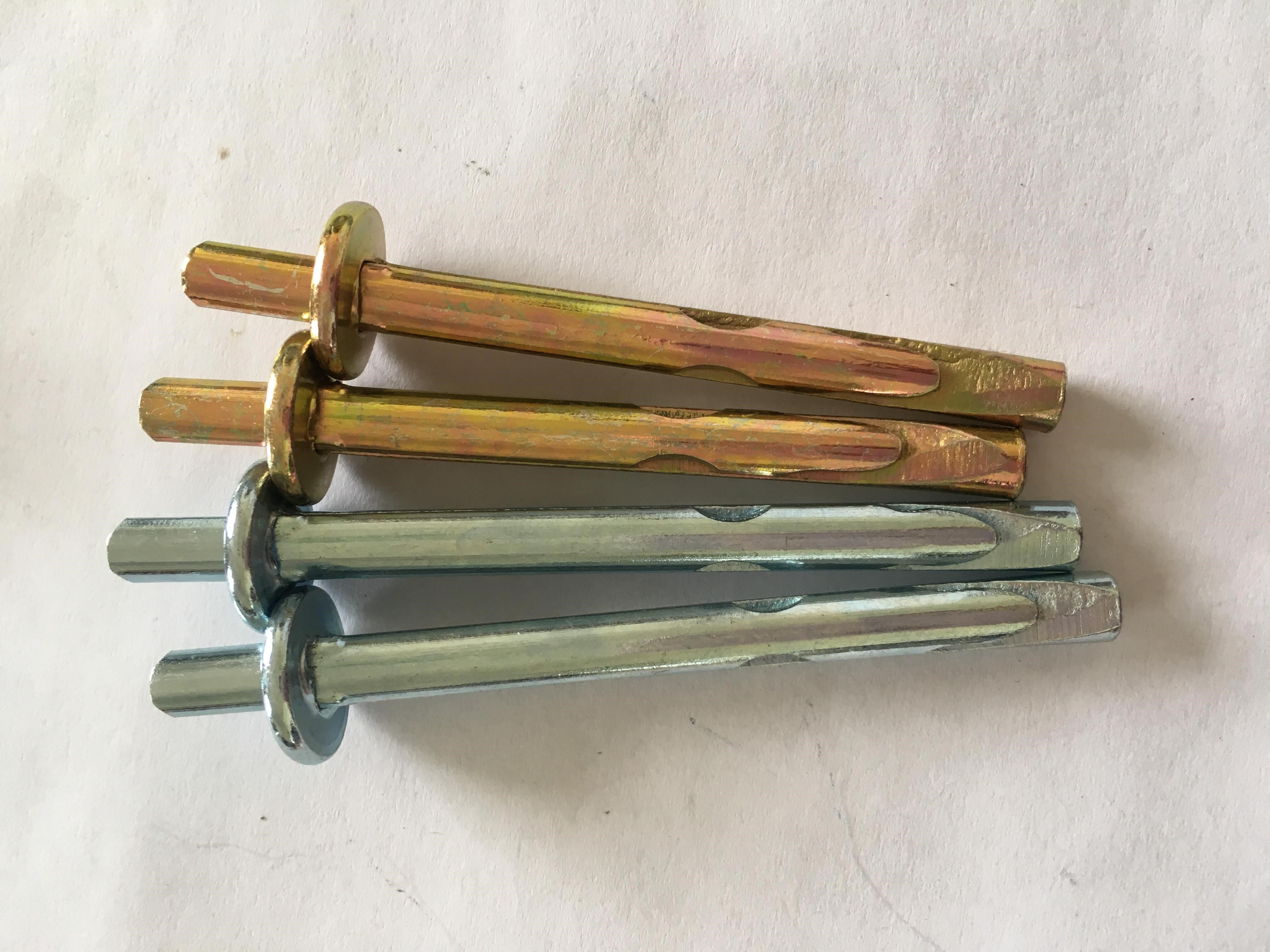 紧固敲钉适用捶打墙壁膨胀木工插片壁虎地板膨胀螺丝