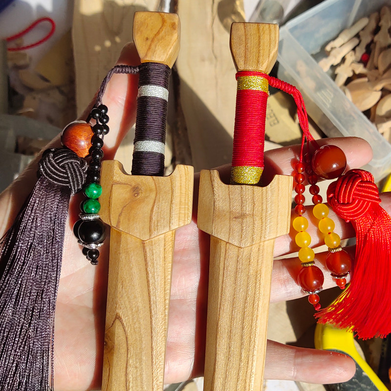 桃木手工木剑一体男女女款正宗家用客厅摆件木雕