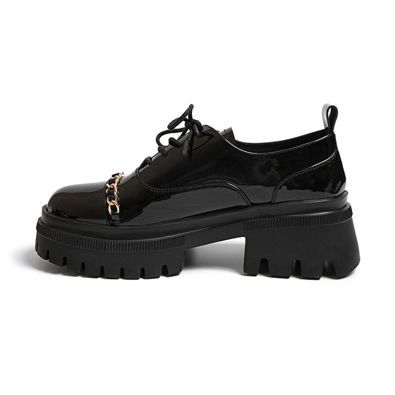 The owner is one meter nine cowhide ~ thick bottom small leather shoes female design feel hot girl casual loose cake leather single shoes The owner is one meter nine cowhide ~ thick bottom small leather shoes female design feel hot girl casual loose cake leather single shoes