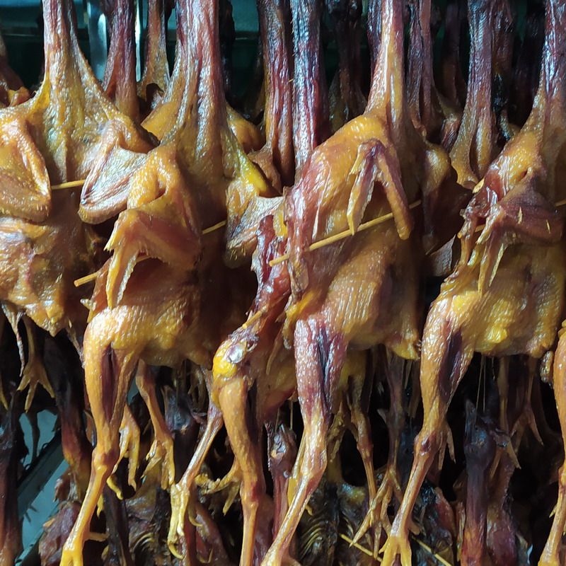 农家自制烟熏腊鸡正宗湖南特产腌制咸鸡风干腊