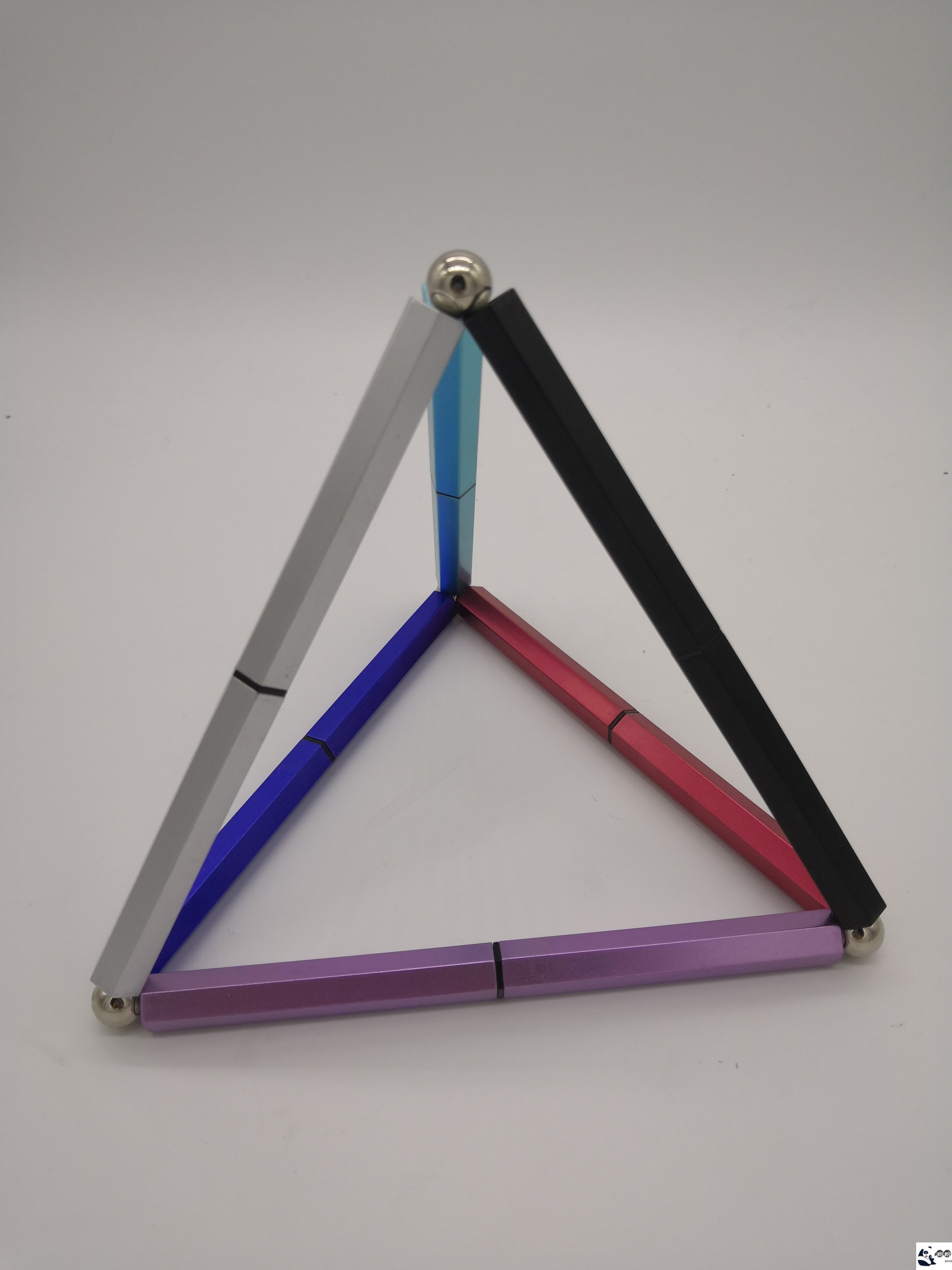 转笔磁铁可折叠黑科技学生百变吸铁磁力多功能创意中性笔