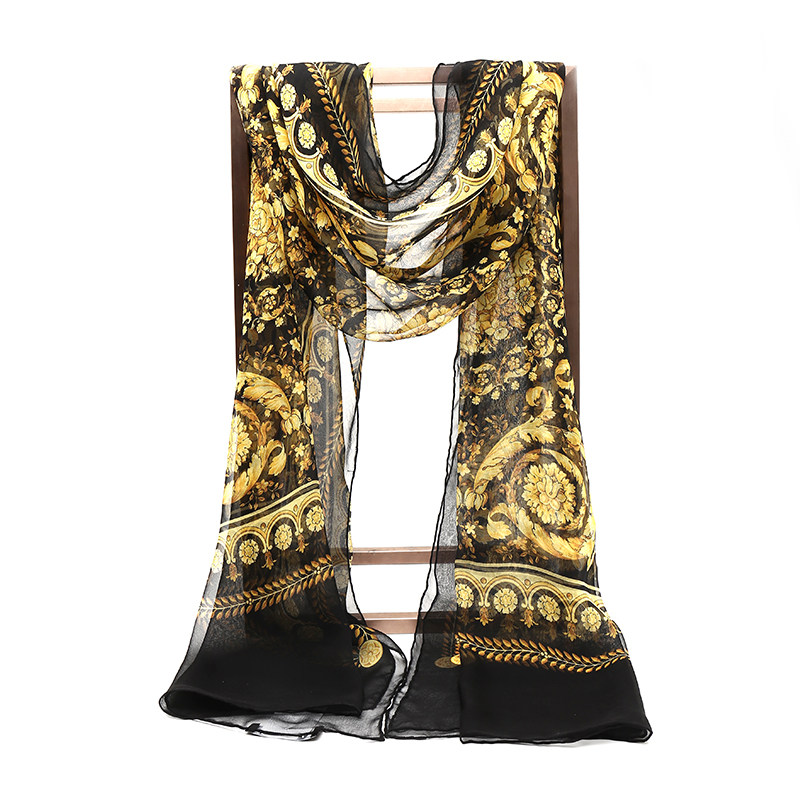 直营versace范思哲21秋冬新款女士长丝巾冬季正品桑蚕丝围巾