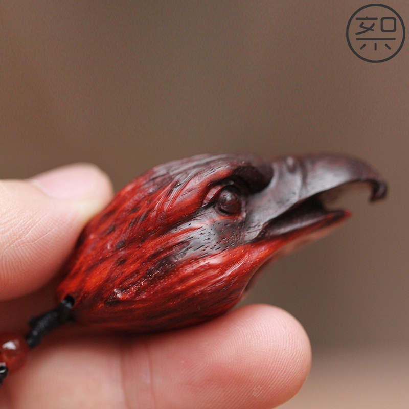 絮旧鹰头吊坠印度小叶檀木男士项链木雕