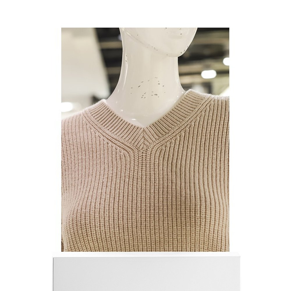 韩国直邮gcutg-cut时尚心领毛衣7252350009毛衣