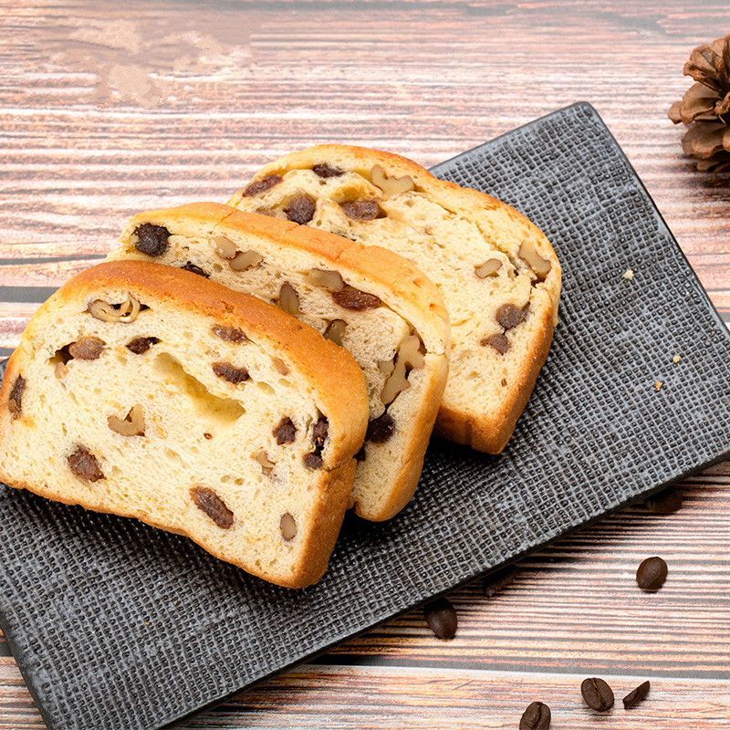 一口又一俄罗斯坚果全麦列巴吐面包4斤整箱懒人传统西式糕点
