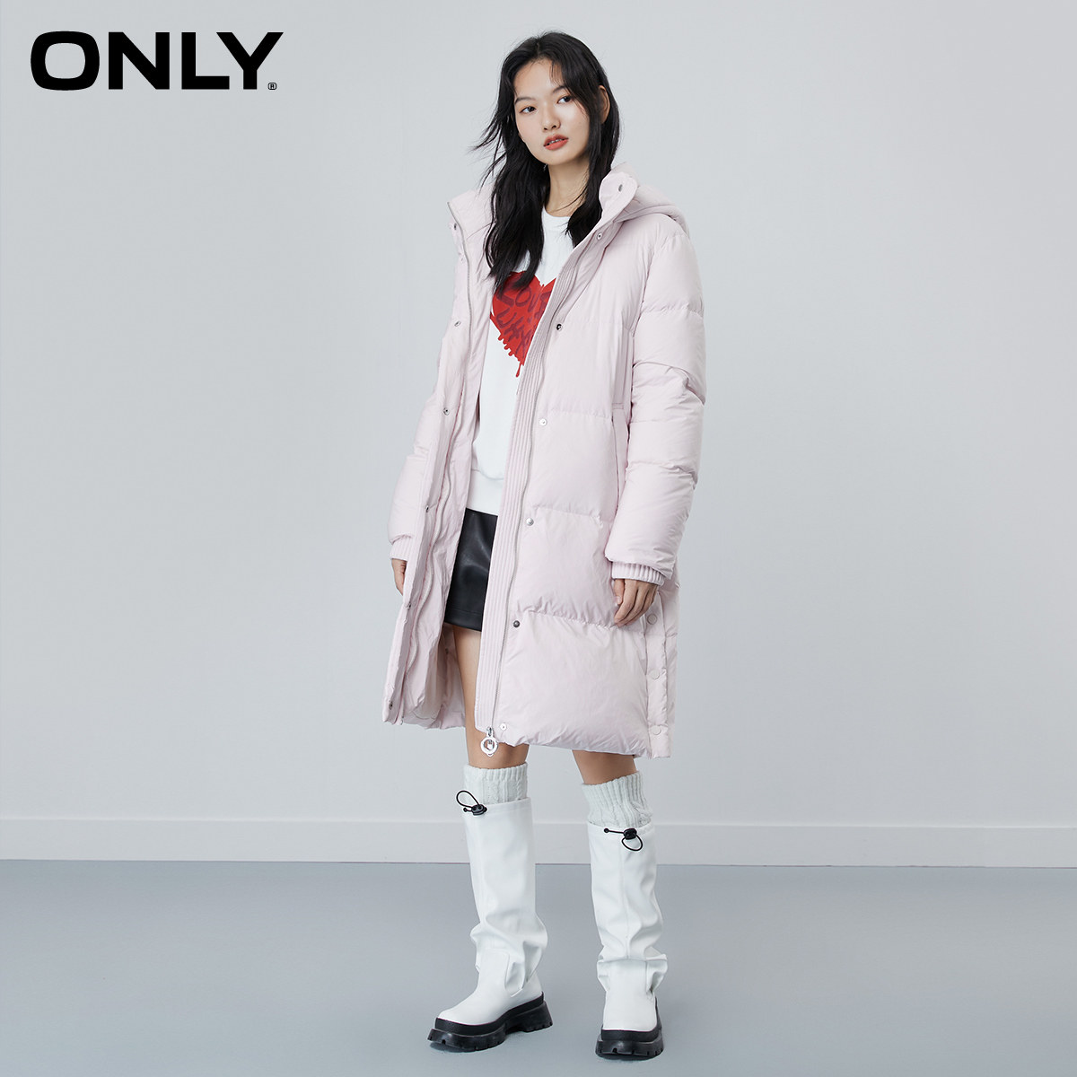 only2021冬季新款90白鸭绒连帽长款羽绒服女