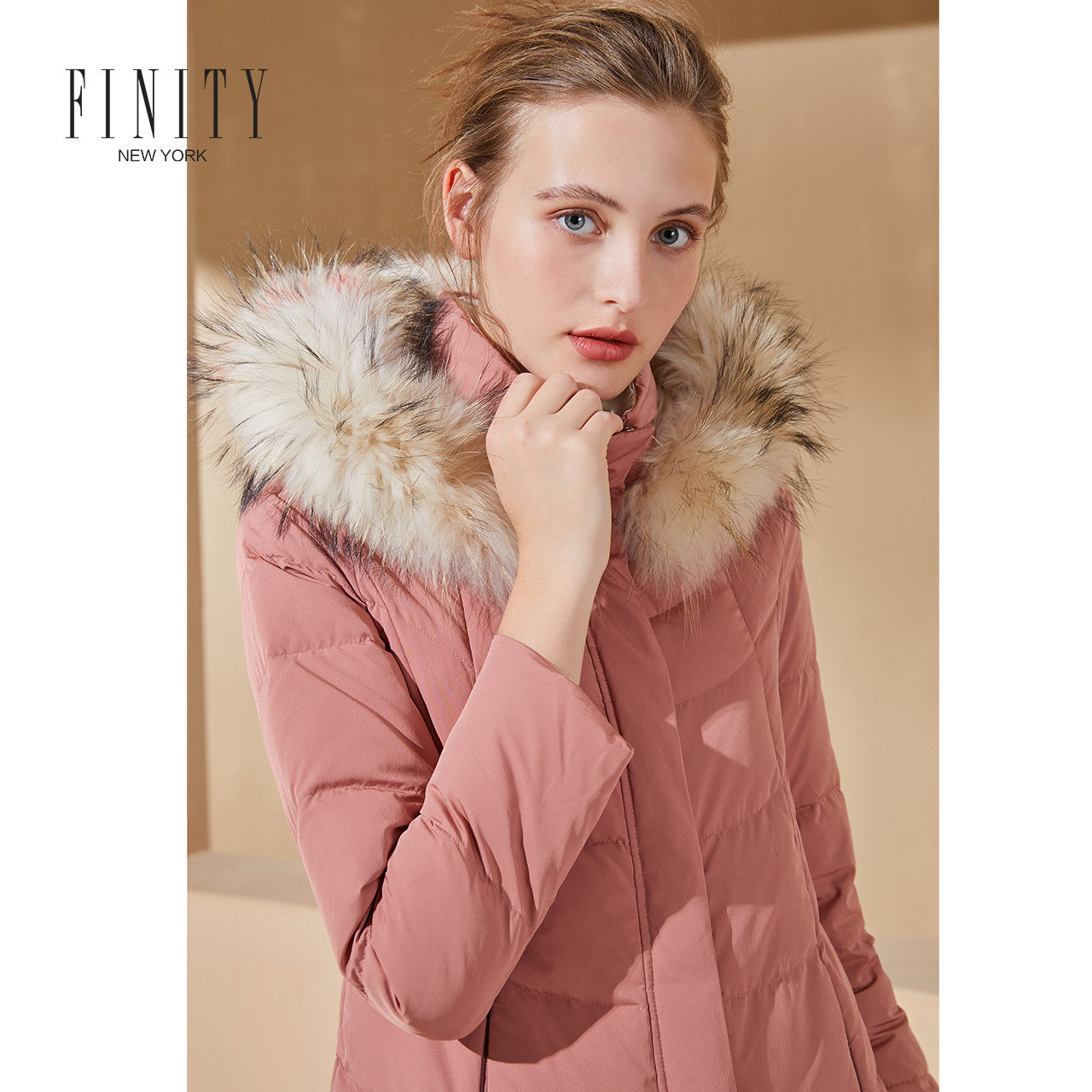 finity2020冬装新款粉色白鸭绒毛领羽绒服中长款时尚宽松上衣外套