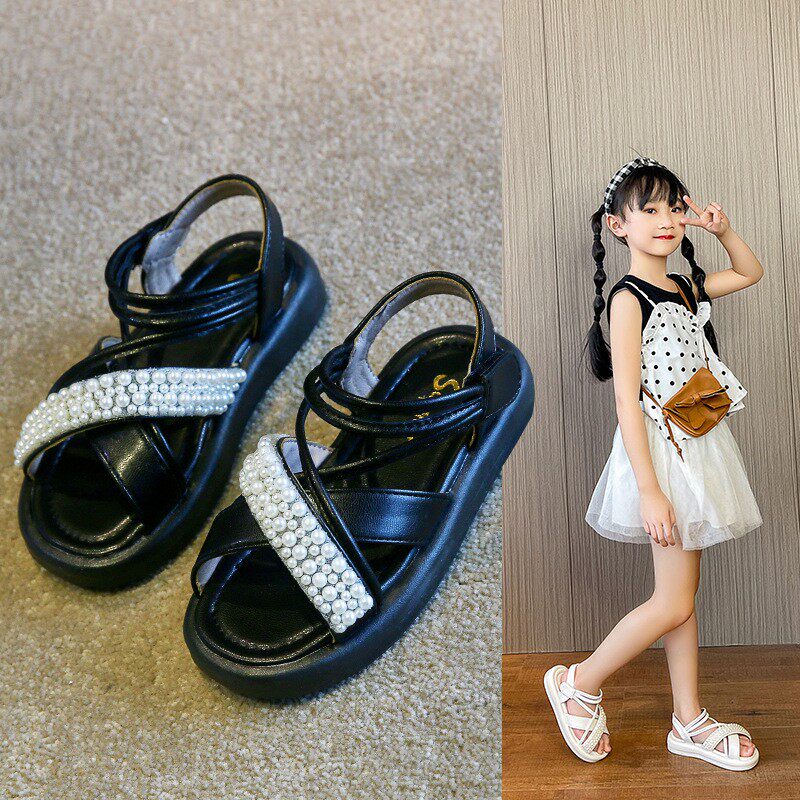 沙滩软底新款夏天童鞋8女小孩凉鞋女孩子12岁凉鞋