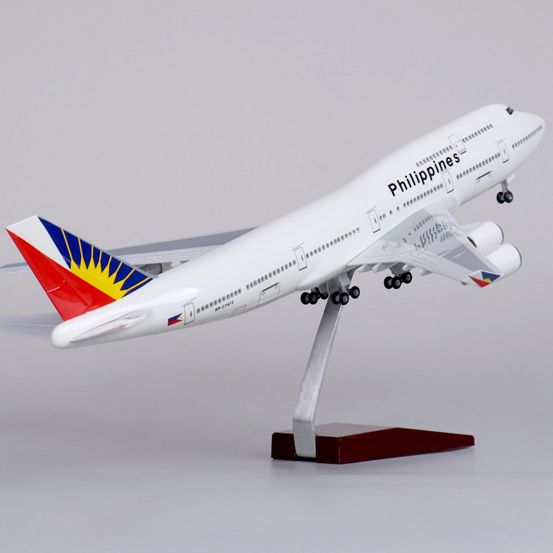 47厘米波音747飞机航模塑料仿真拼装客机菲律宾航空模型塑料带轮