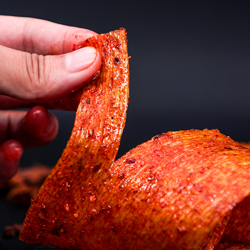 小马哥香辣素鸡片100g*3袋辣条儿时怀旧老式手撕网红辣片小零食