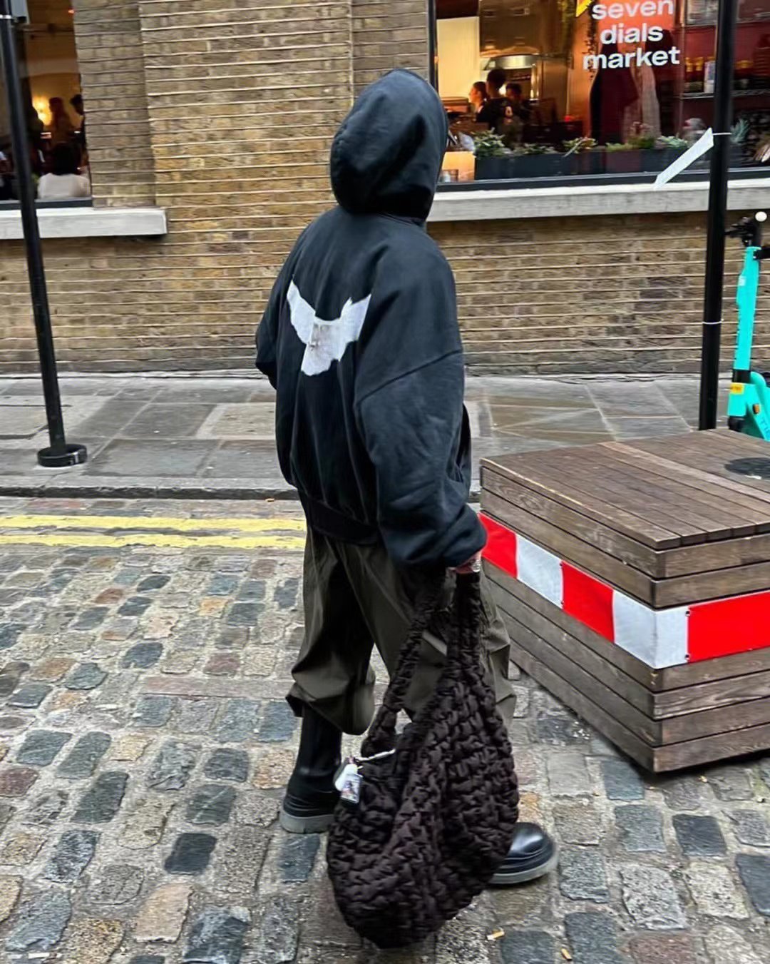 自主yeezy三方联名侃爷同款dove和平鸽水洗做旧连卫衣