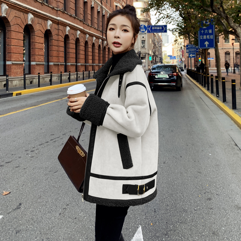 羊羔毛外套女短款2021年冬季新款宽松皮毛一体百搭加绒加厚机车服