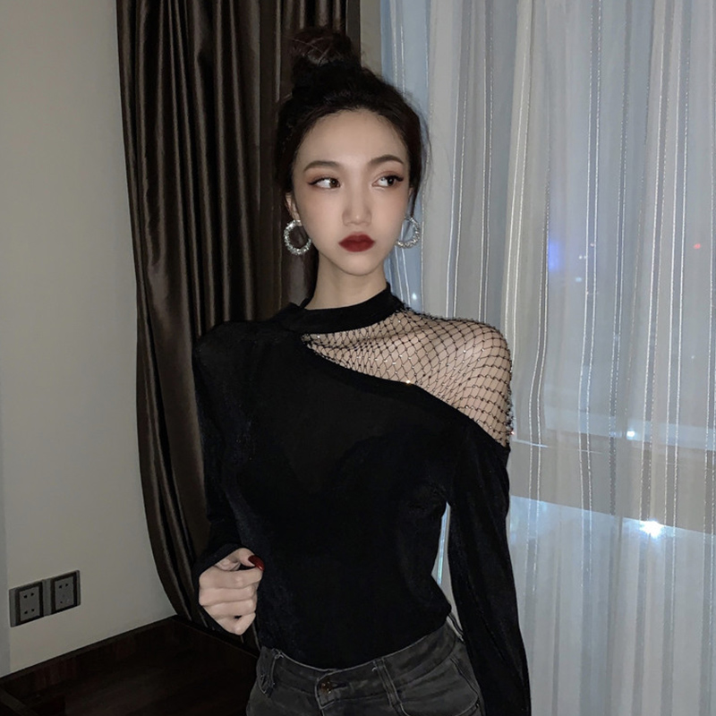 黑色露肩打底衫女秋冬薄款性感心机t恤修身百搭内搭洋气长袖上衣