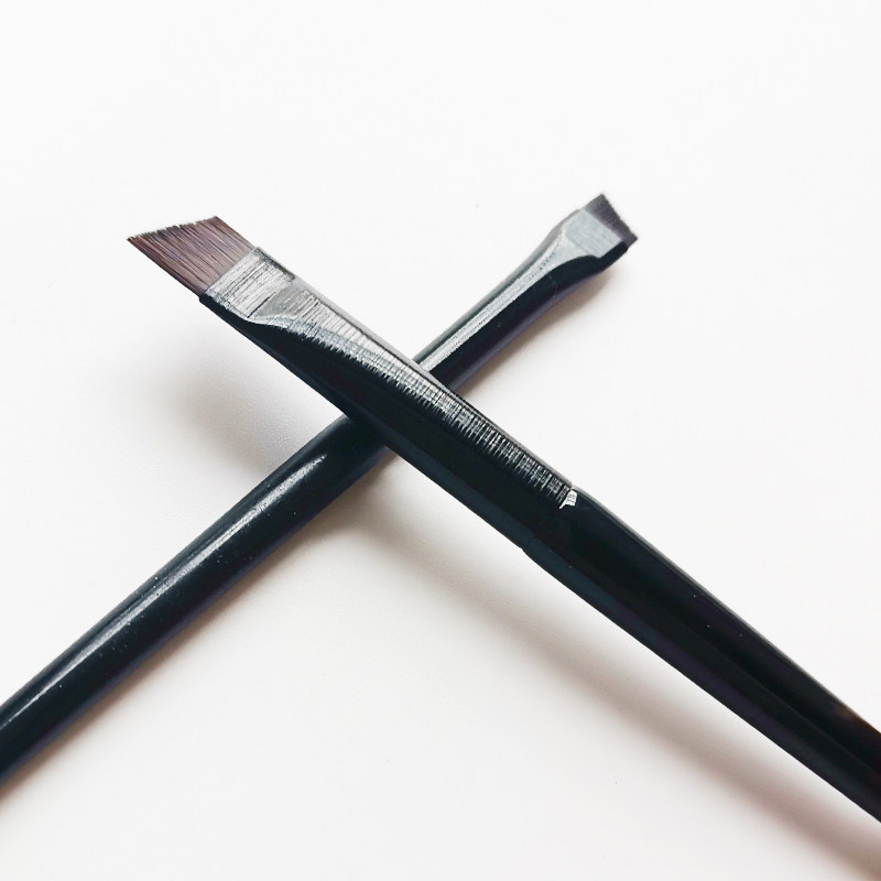 王霏霏斜角扁头刷扫细节卧蚕眼部a102精细扁平化妆刷