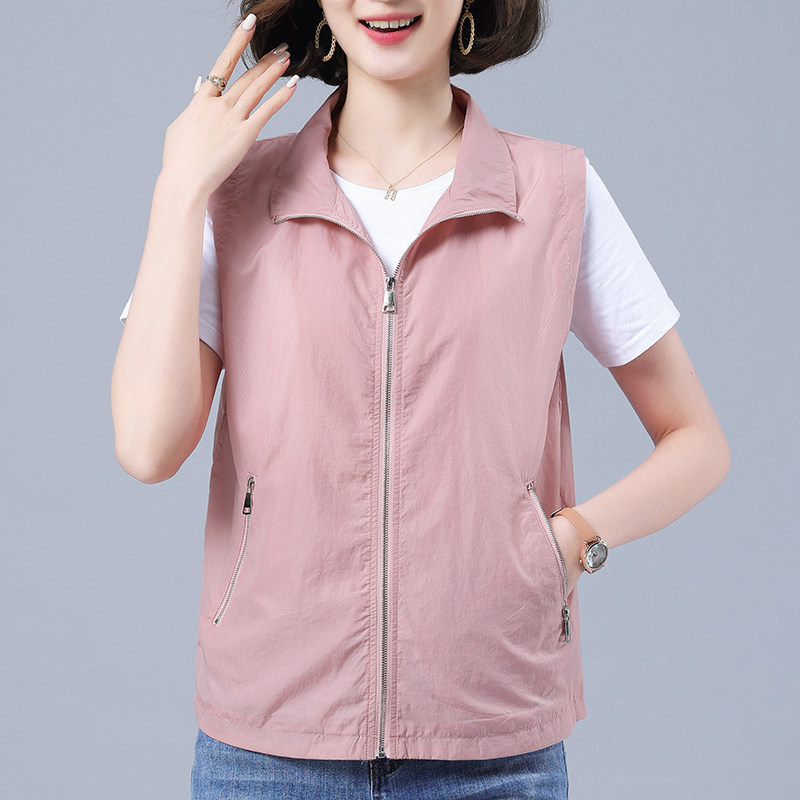 春秋马甲短款女夏季薄款中年女坎肩妈妈宽松休闲背心大码轻薄马夹