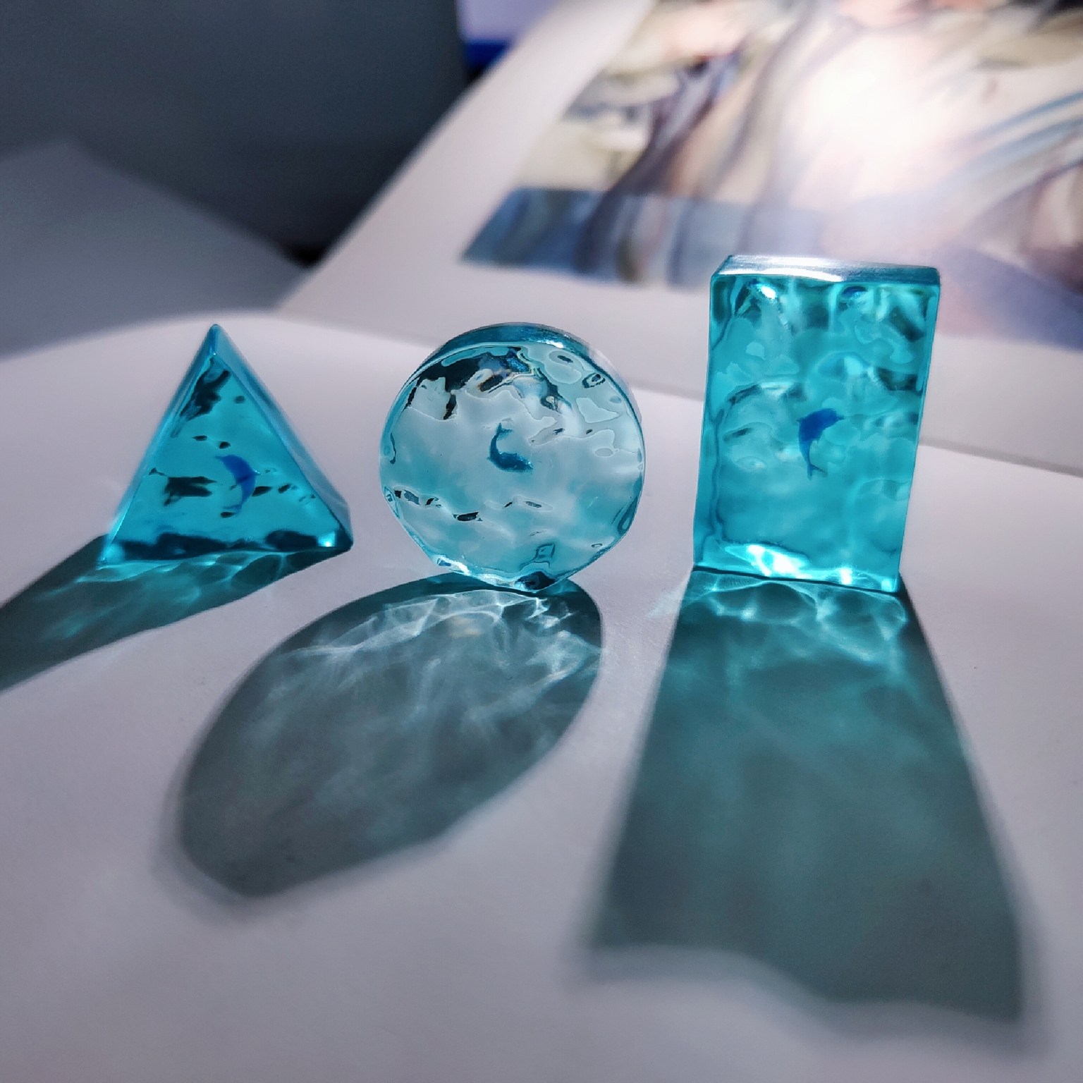 情侣原创蓝色海洋海浪树脂吊坠订做鲸鱼滴胶海豚项链