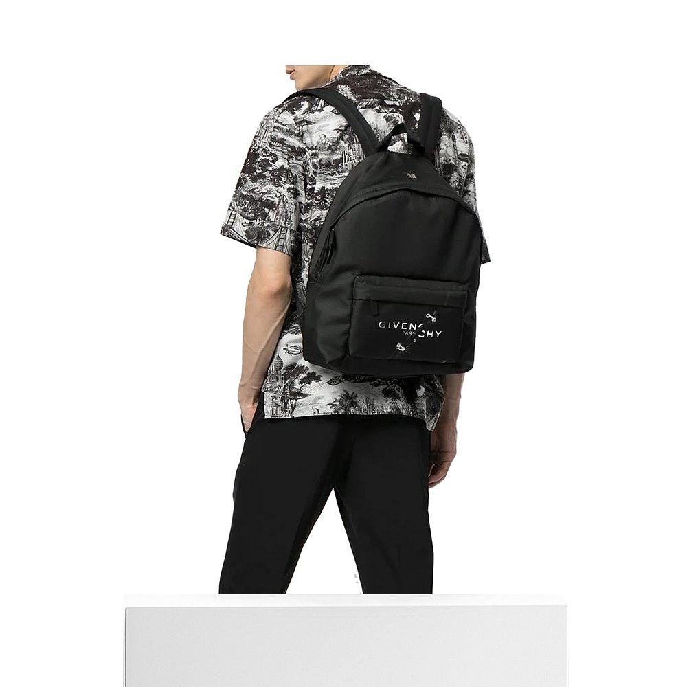 直邮givenchy纪梵希男士黑色双肩包bk508hk17p001日常百搭双肩背包