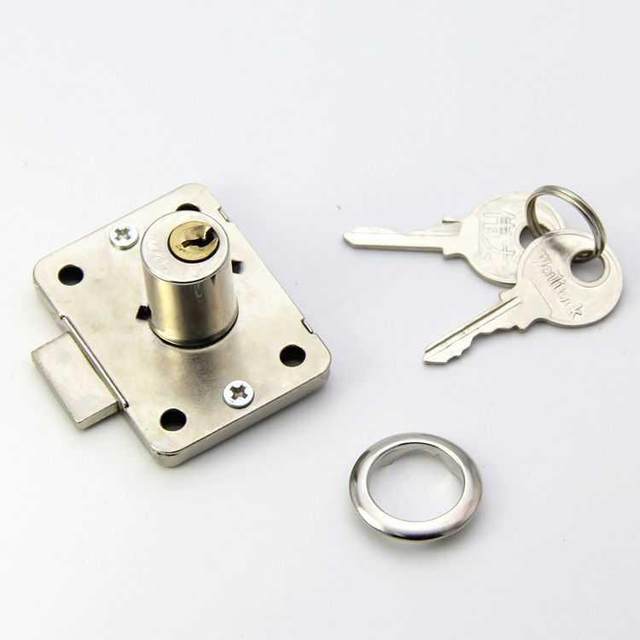 Rustproof hardware lengthened wardrobe door lock cylinder the size of a desk drawer built-in lock old old door file Rustproof hardware lengthened wardrobe door lock cylinder the size of a desk drawer built-in lock old old door file