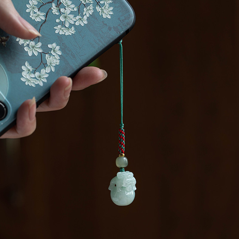 朴房天然翡翠抱球貔貅手机挂件短款高档手机链挂绳手机链