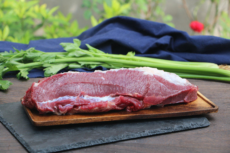 牛前胸肉 黄牛肉 新鲜牛肉 生牛肉 农家散养土黄牛肉现杀 500g - 粮子