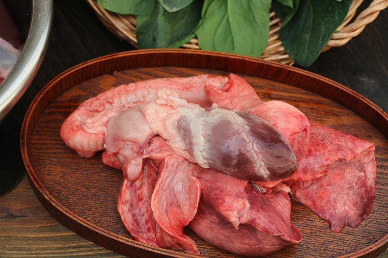 生羊新鲜羊肺羊血15斤左右山羊下货750g生羊排