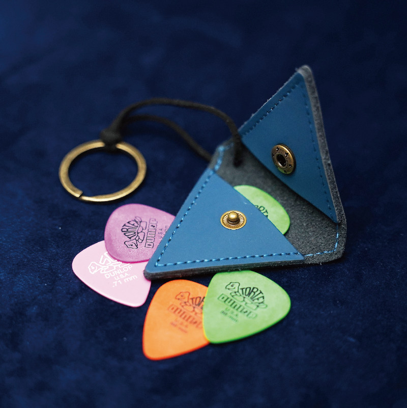 拨片声藏blue乐展定制吉他拨片盒拨片套收纳牛皮拨片