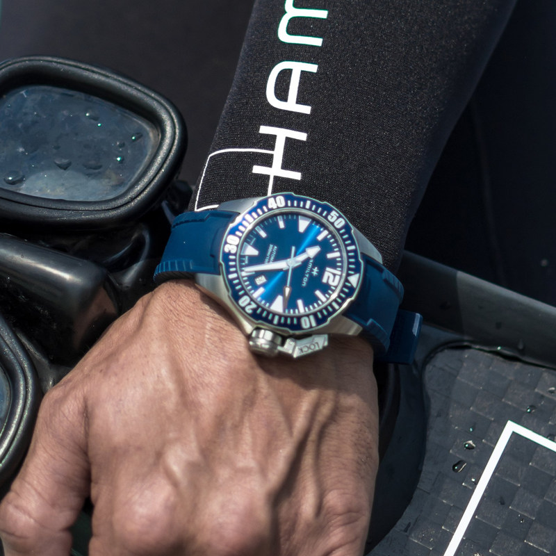 hamilton汉米尔顿卡其海军蛙人机械潜水瑞士男表瑞士腕表