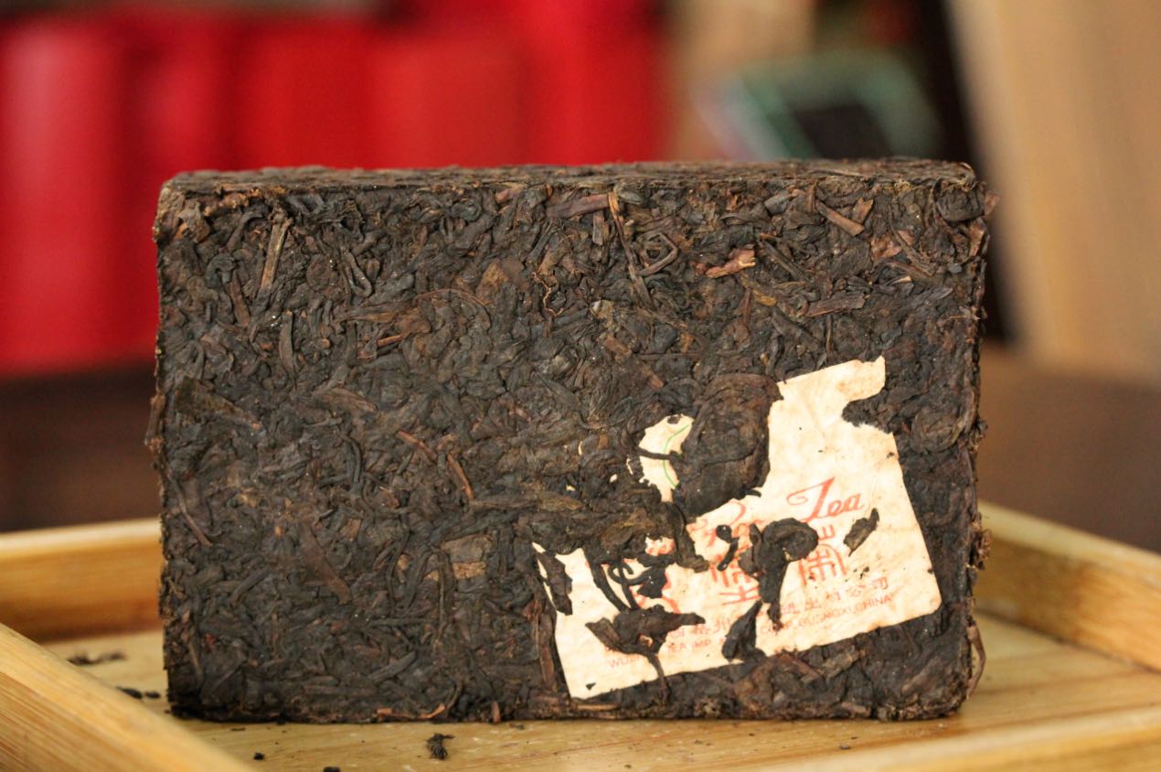 中茶牌黑六堡多特利3310茶砖500g老茶熟砖正品六堡茶