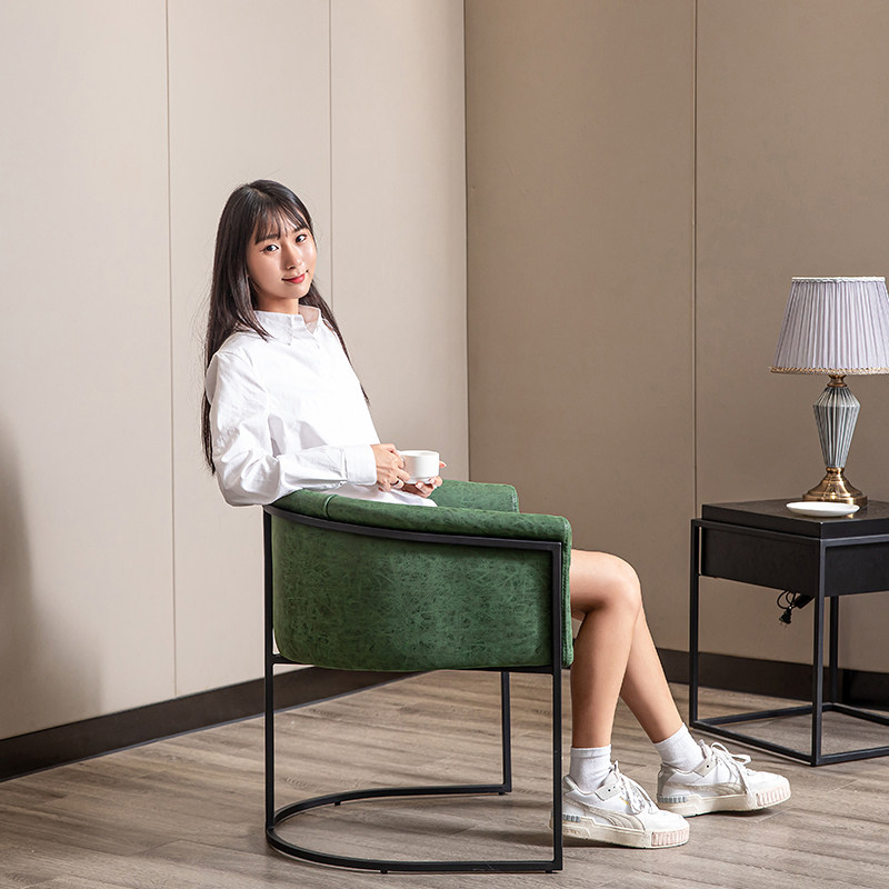 椅子时尚创意单椅新中式背靠休闲轻奢凳子设计餐椅