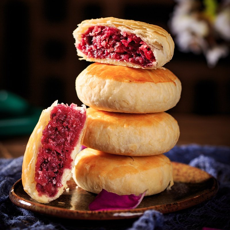 云南鲜花手工网红红玫瑰饼现糕点早餐面包休闲传统中式糕点