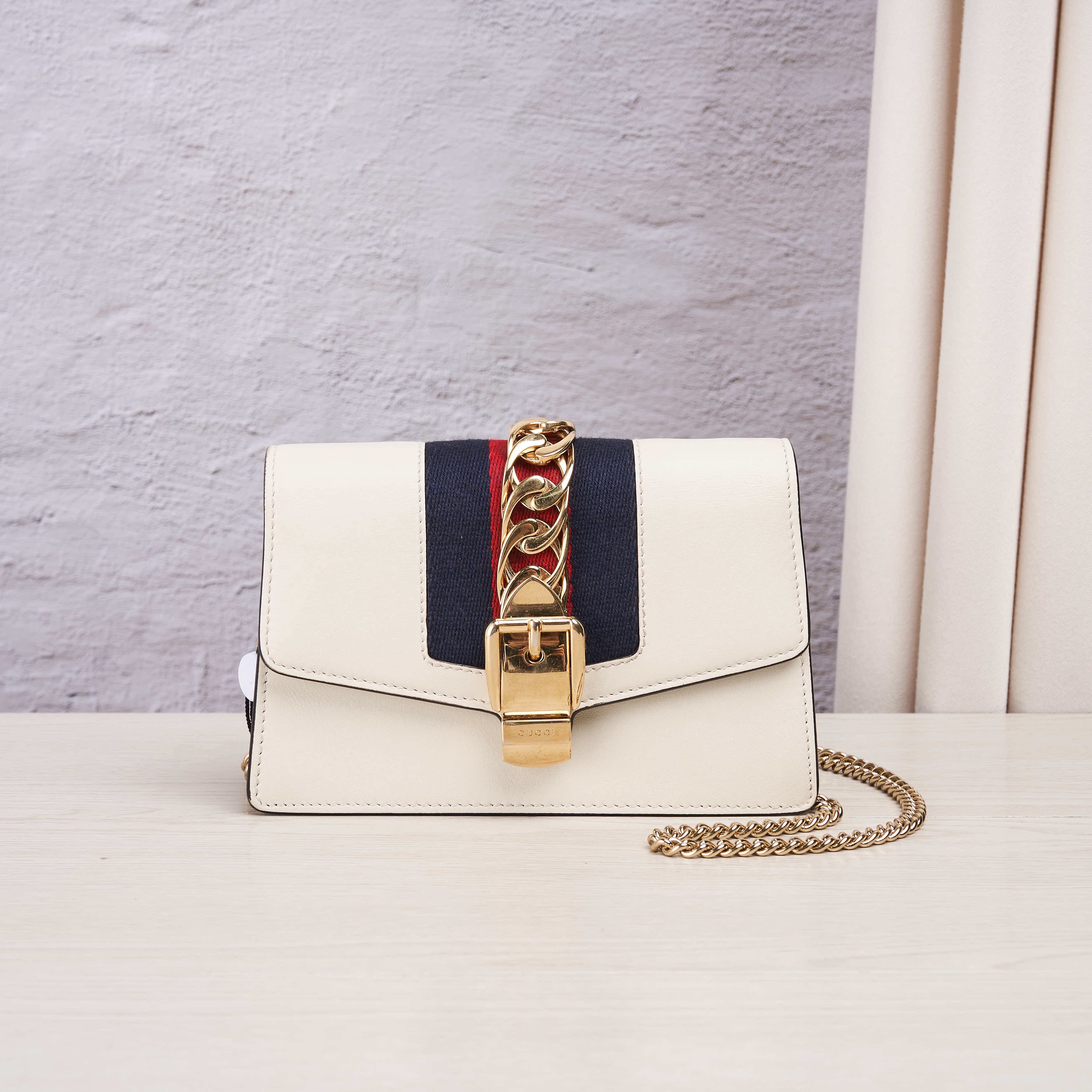 临时gucci古驰sylviemini单肩公价8400女士包袋