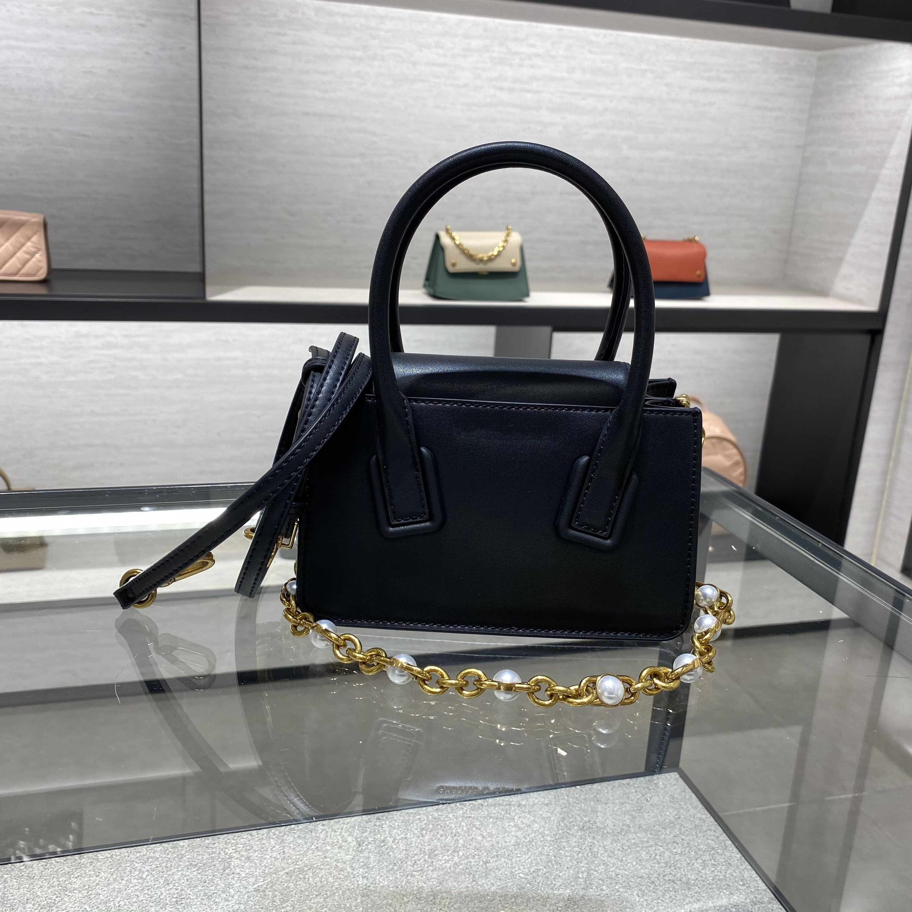 新加坡ck女包新款ck220671228复古珍珠链条手提单肩女士包袋