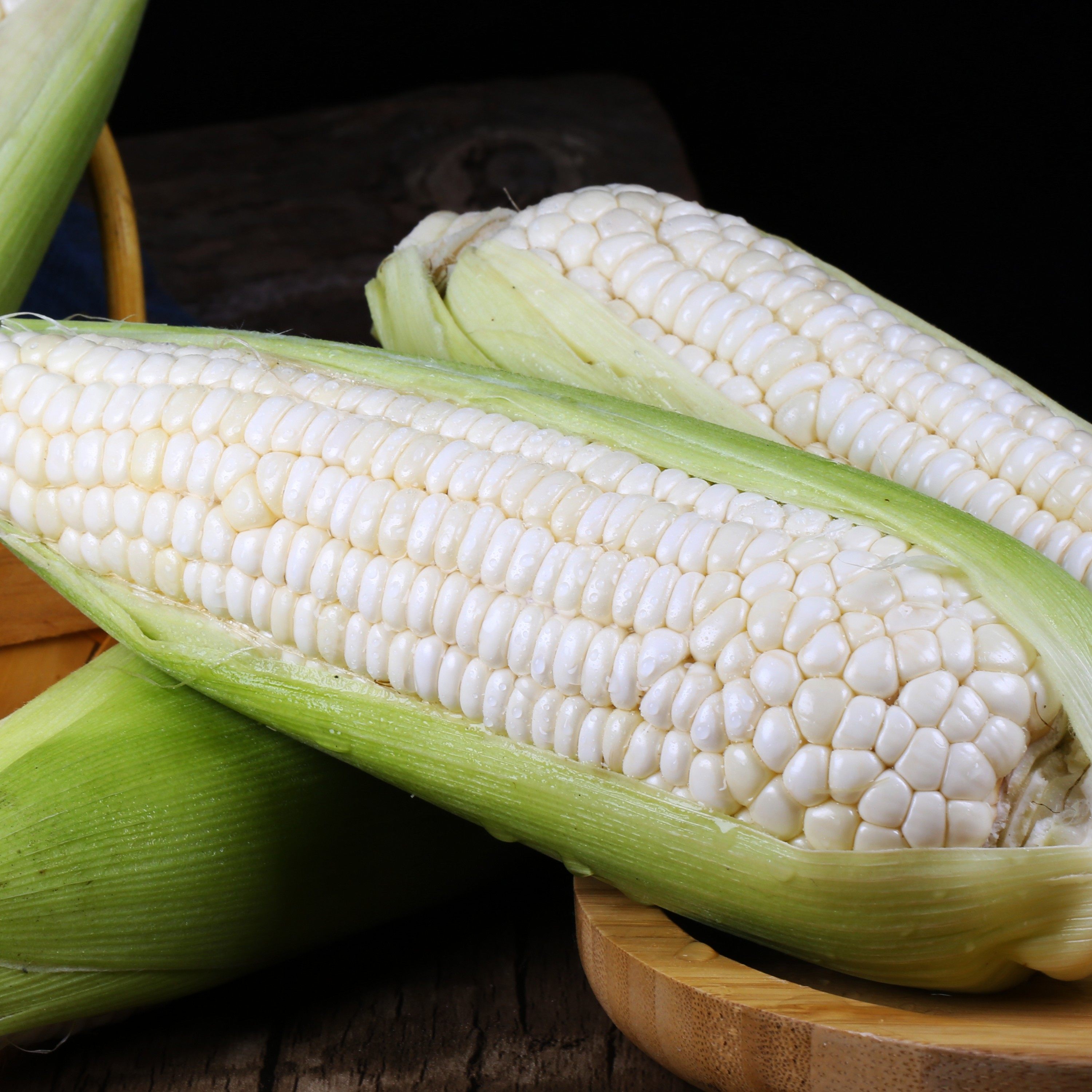 白糯玉米新鲜甜糯玉米粘糯米带叶玉米棒非转基因粗粮5斤整箱包邮