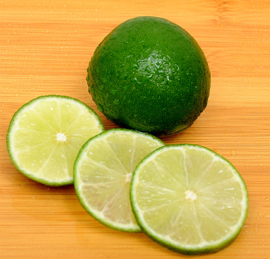 新鲜无籽青柠檬5斤装包邮皮多汁奶茶榨汁泡茶柠檬