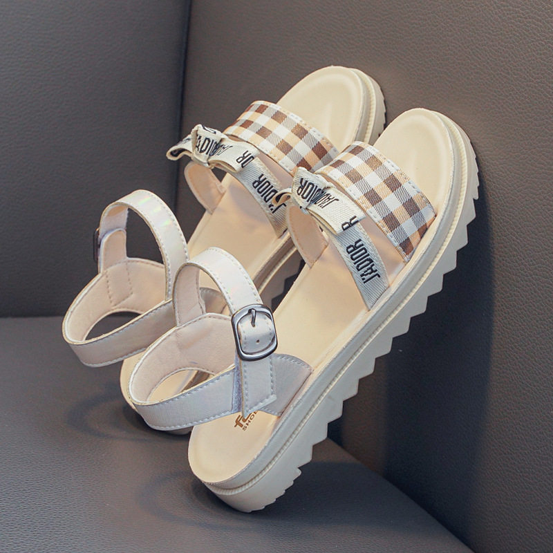 女童凉鞋2022新款时尚夏款小学生公主中大童儿童女孩凉鞋网红鞋子