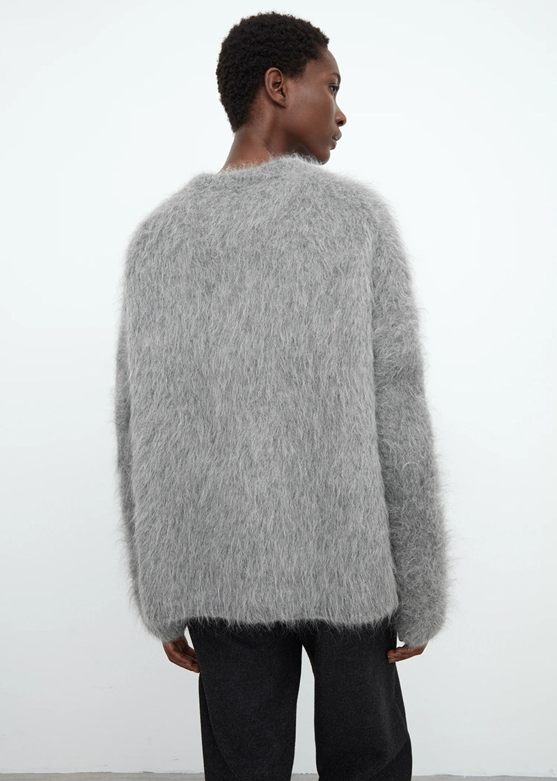 途中现货totemebiella圆领长袖毛绒绒羊驼驼毛毛衣针织衫