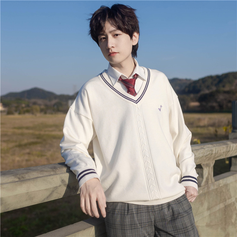 毛衣针织衫情侣学生刺绣长袖制服朴樱dkjk毛针织衫