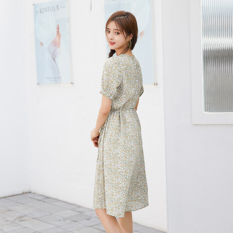keely宜立女装2021夏季新款碎花连衣裙法式收腰连衣裙