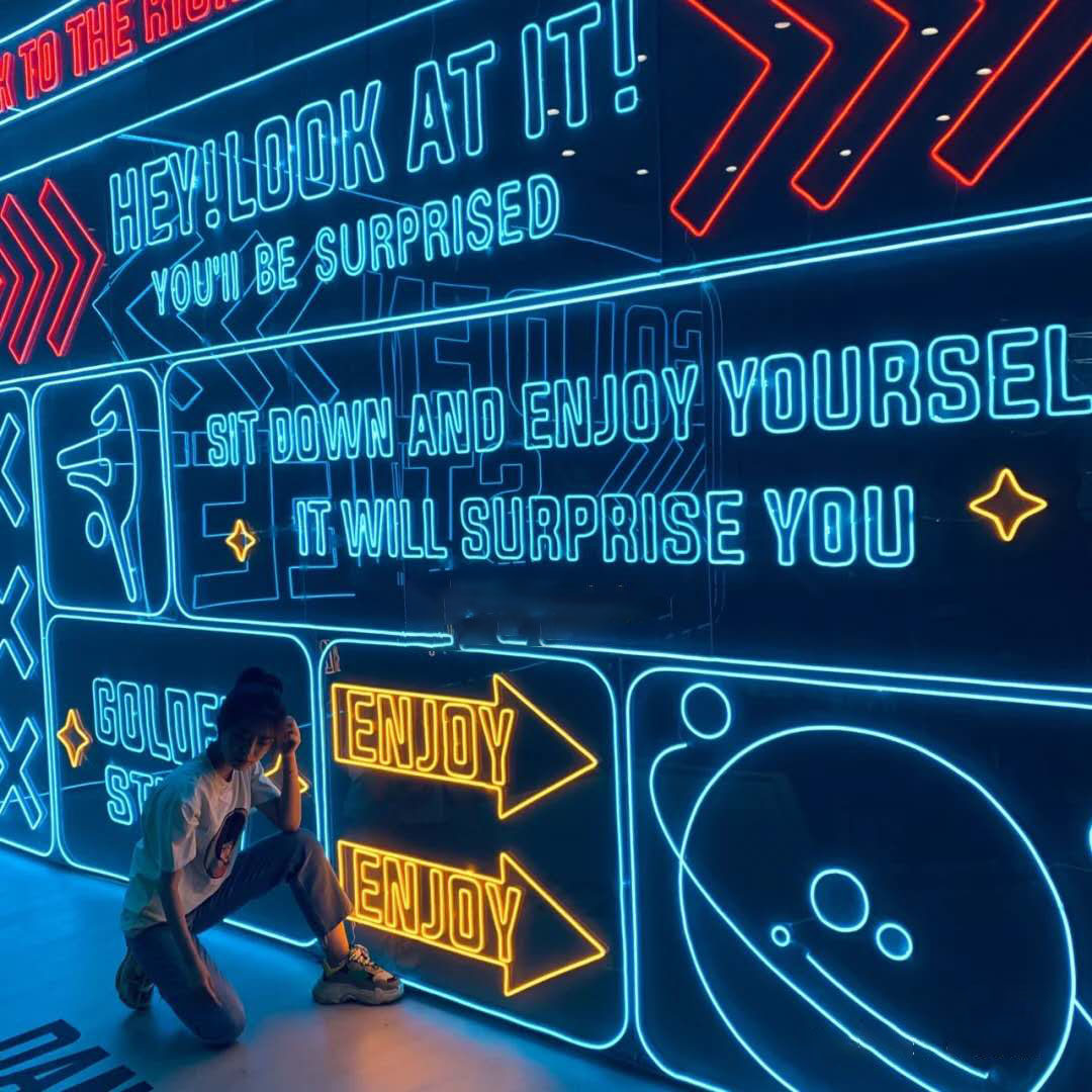 led柔性霓虹灯发光字定制广告招牌logo字母门面门头ins定做