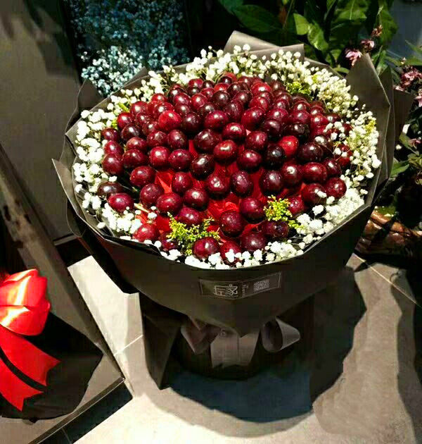 花束久久草莓水果车厘橙子女友男朋友鲜花速递(同城)