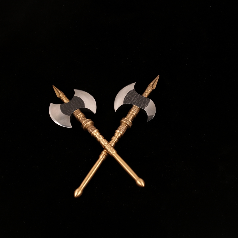 兵人把玩装具精雕黄铜仪仗礼器斧钺双刃兵器兵人专区